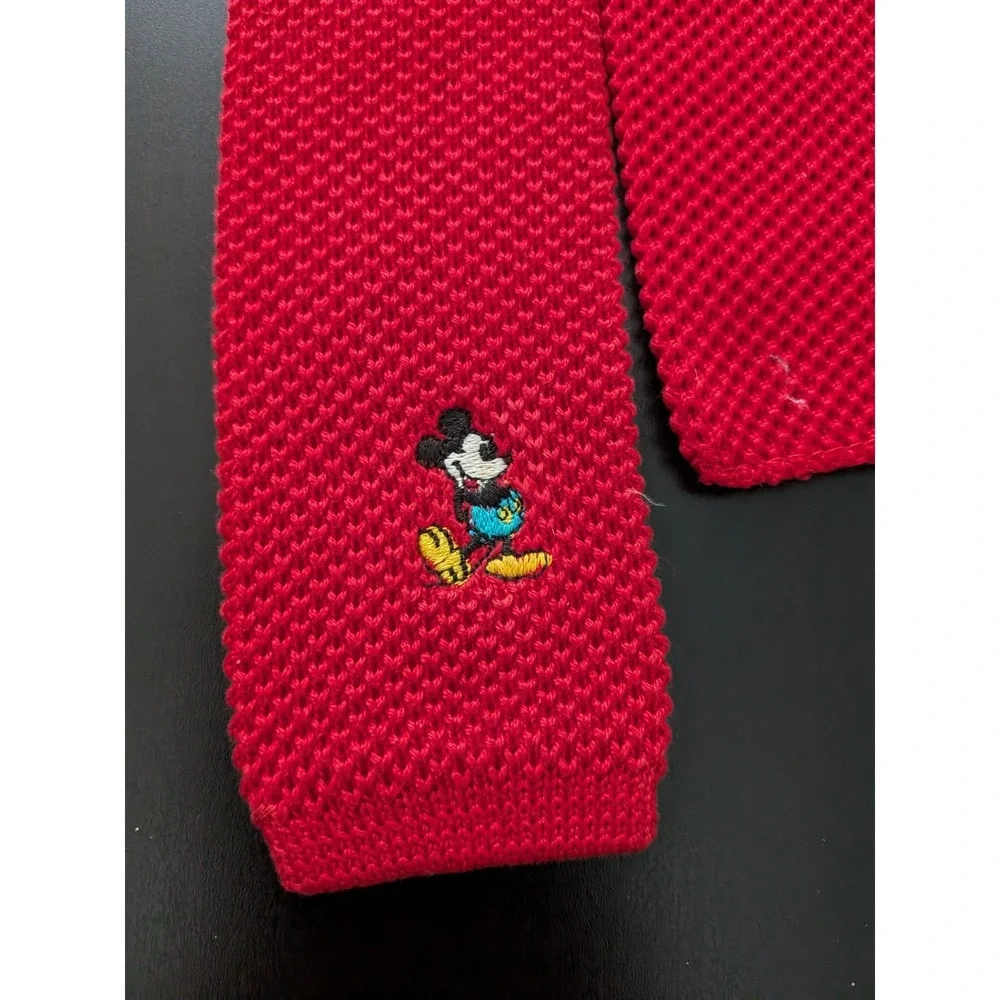 Vintage Mickey Mouse Square Tie Necktie Waffle Knit Red‎ Walt Disney Prod. 52